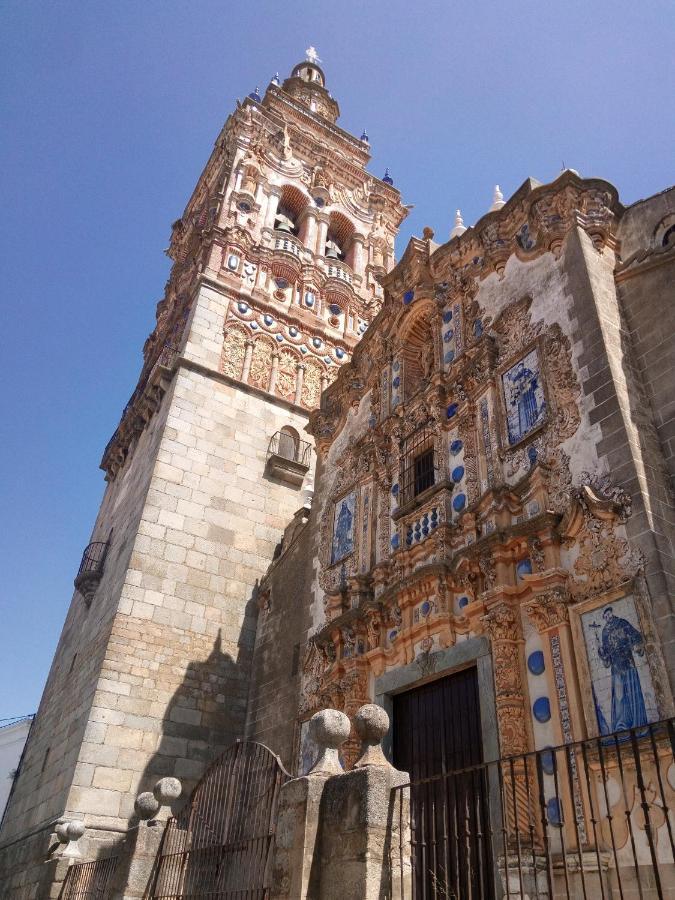 Villa Casa Vasco Jerez De Los Caballeros Exterior foto